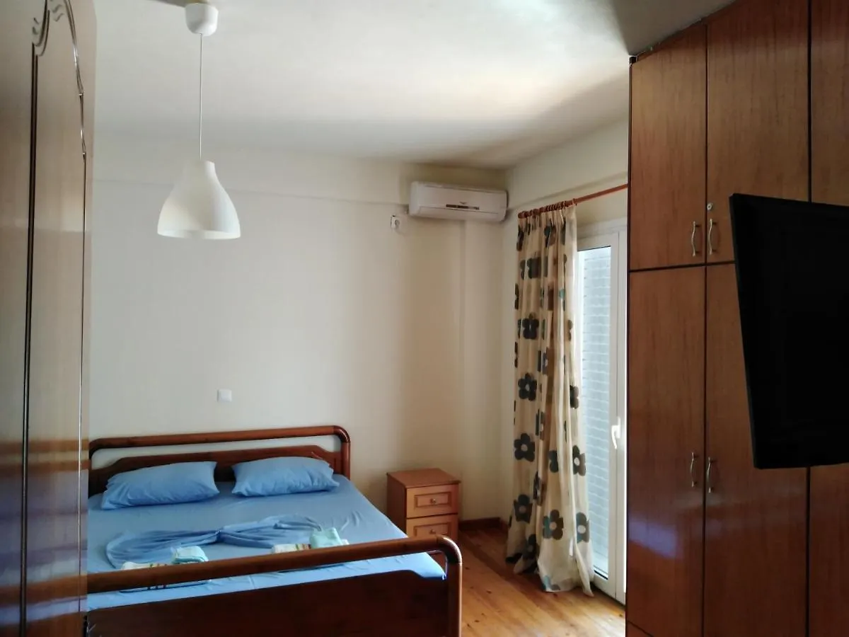 Magic Ionian Apartments & Rooms Himarë
