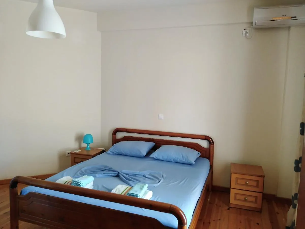 Gasthuis Magic Ionian Apartments & Rooms Himare