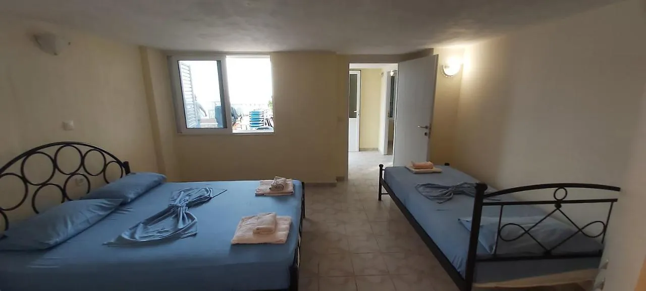 Magic Ionian Apartments & Rooms Himara Pensjonat