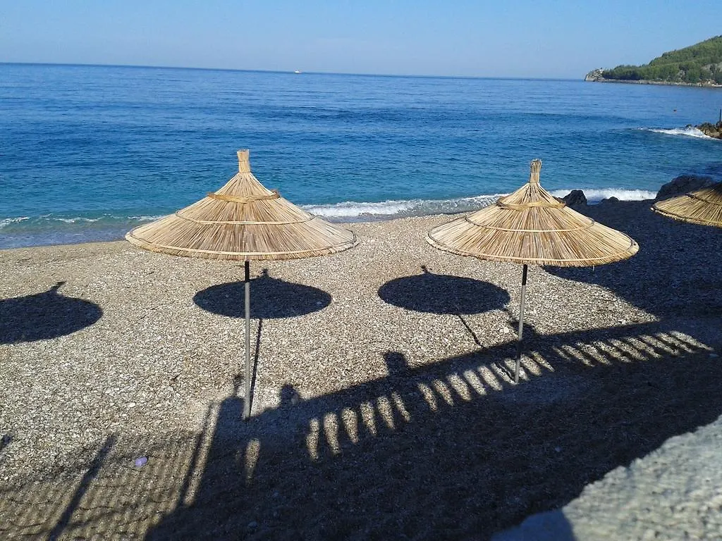 Magic Ionian Apartments & Rooms Himarë Konukevi