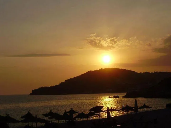 Konukevi Magic Ionian Apartments & Rooms Himarë